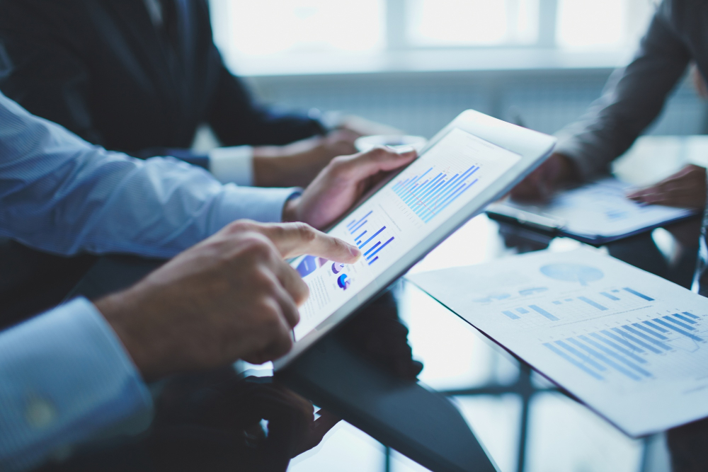 Rester Informé des Tendances de Son Secteur en Tant que Consultant
